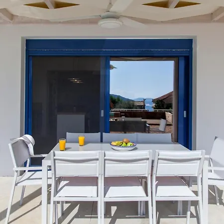 بيت للعطل Galini ميكروس جيالوس